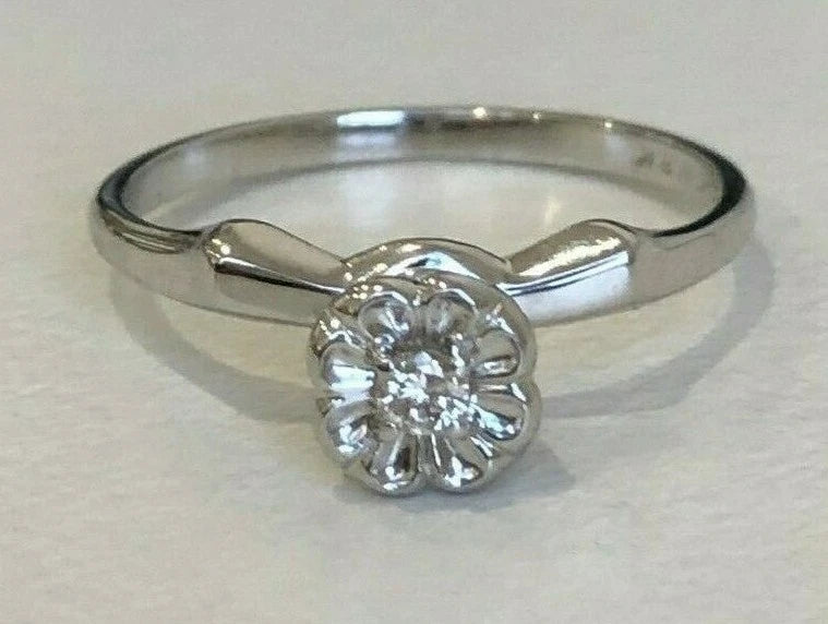 14K White Gold & Diamond Flower Head Solitaire Ring Size M 1/2 - 6 1/4