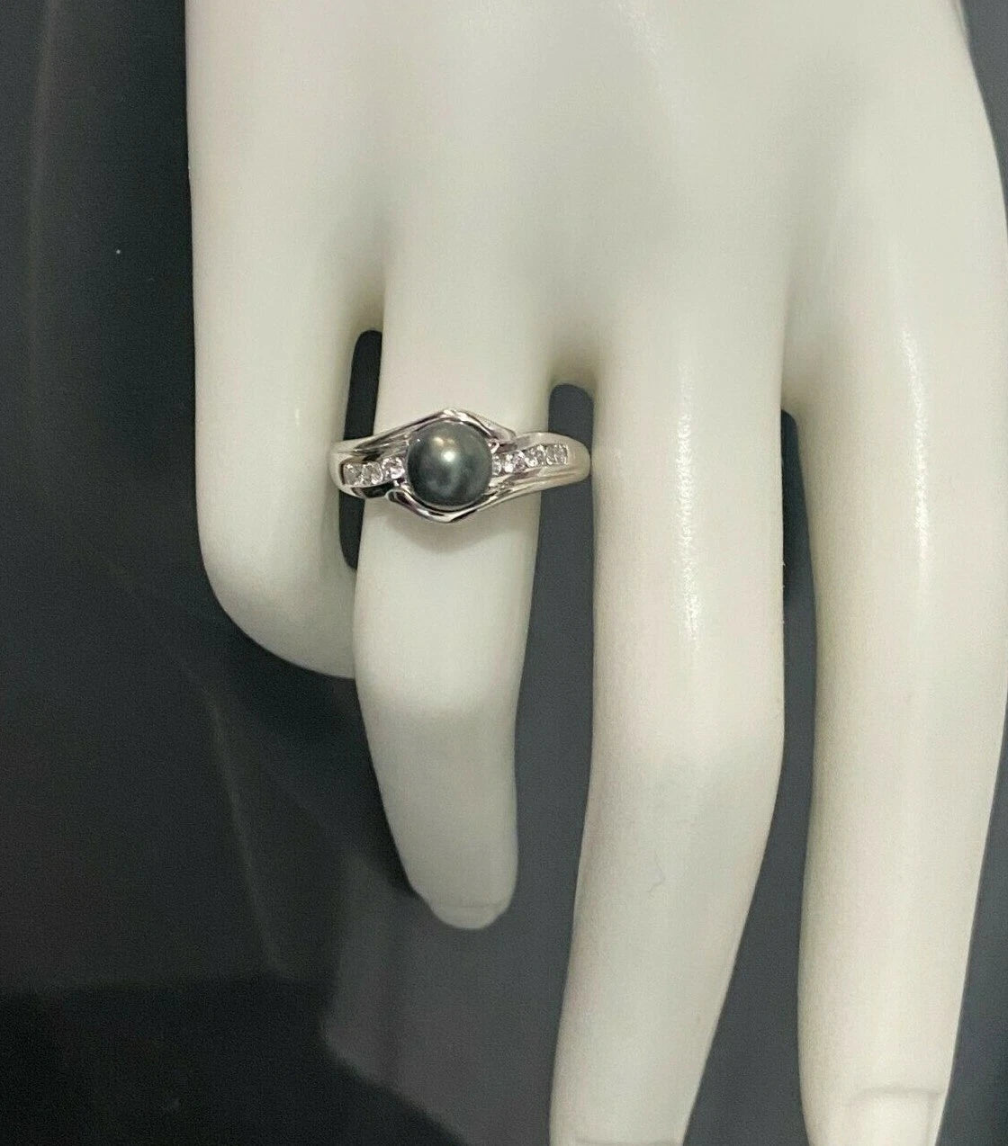 14K White Gold W/ Black Pearl & CZ Stones Ring Size O 1/2 - 7 1/4