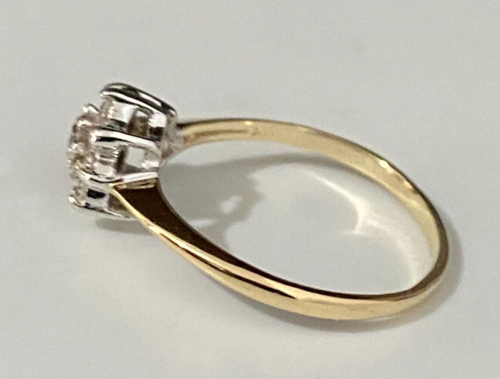 14K Yellow Gold & 0.45CT Diamond Cluster Ring Size Q - 8