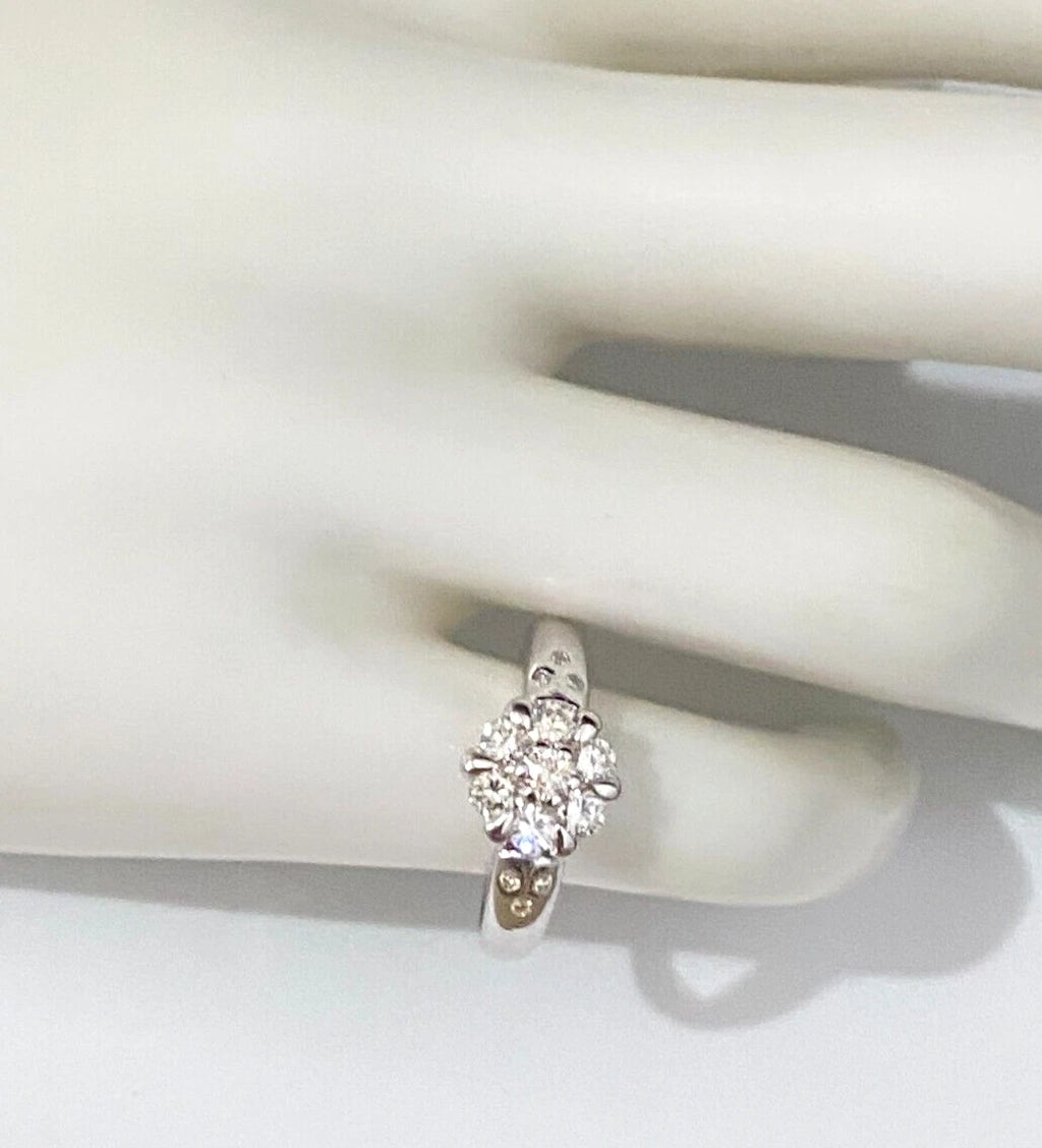 18K White Gold & 0.55CT Diamond Cluster Ring Size J 1/2 - 5