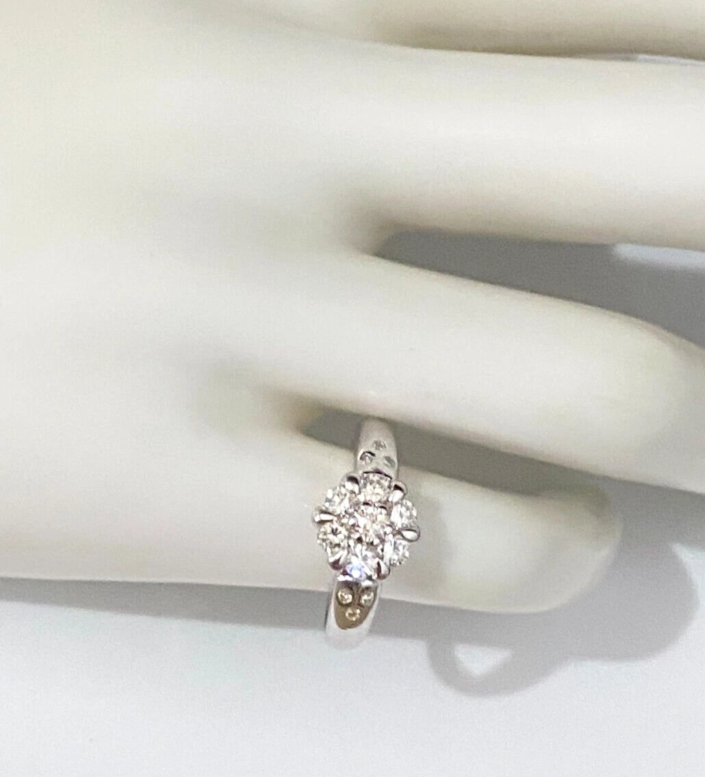 18K White Gold & 0.55CT Diamond Cluster Ring Size J 1/2 - 5
