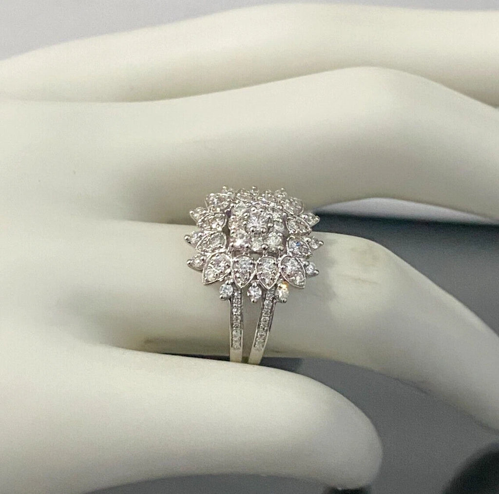 10K White Gold & 1.0CT Diamond Cluster Ring Size N 1/2 - 6 3/4