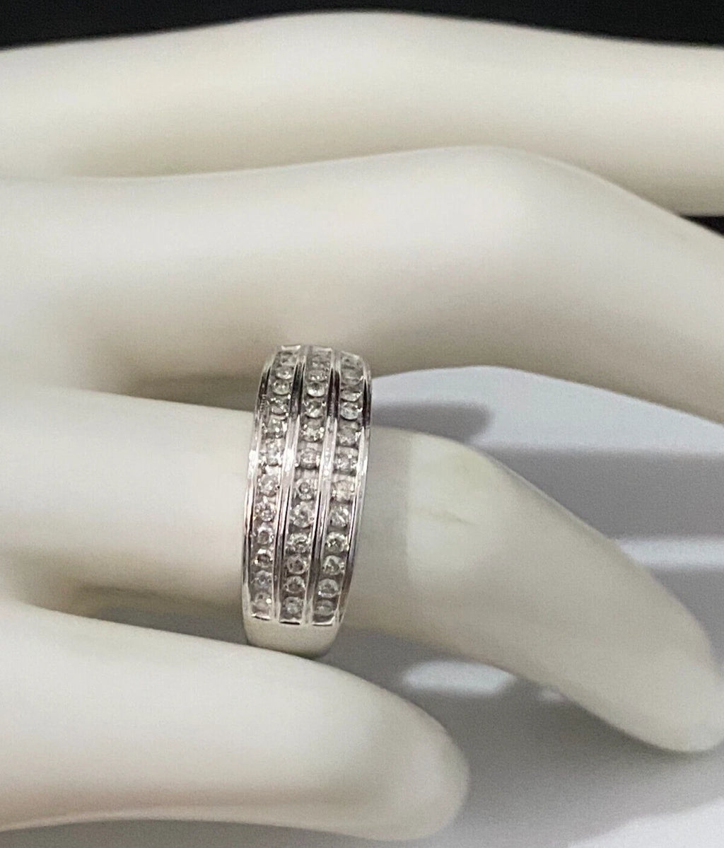 9K White Gold & 0.50CT Diamond Three Row Ring Size P - 7 1/2