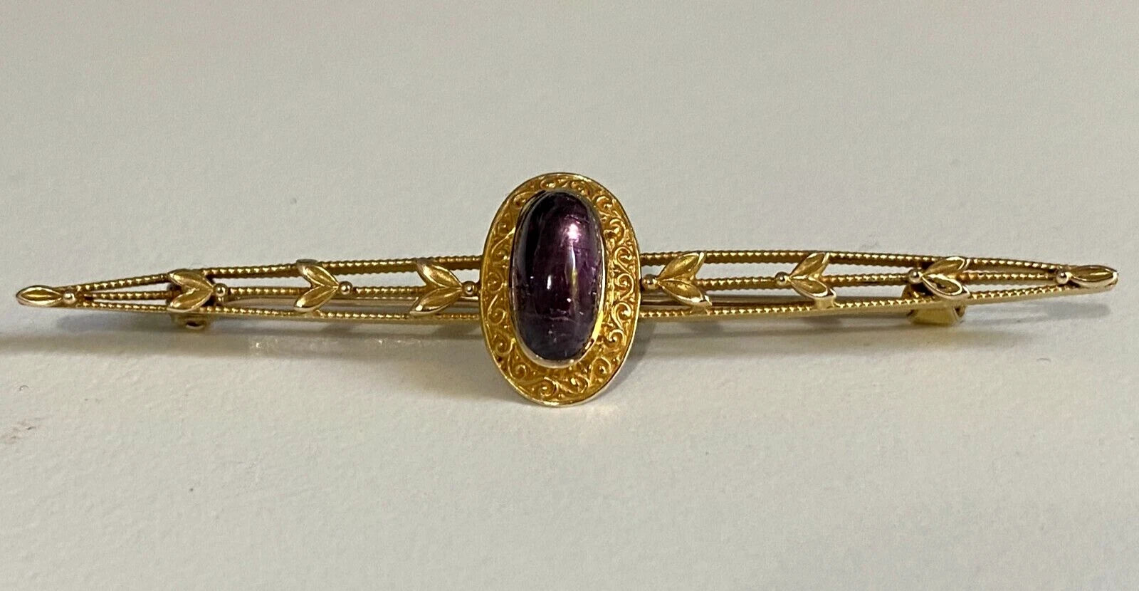 10K Yellow Gold Foiled-Back Gemstone Leaves Decoration Brooch 63mm Long