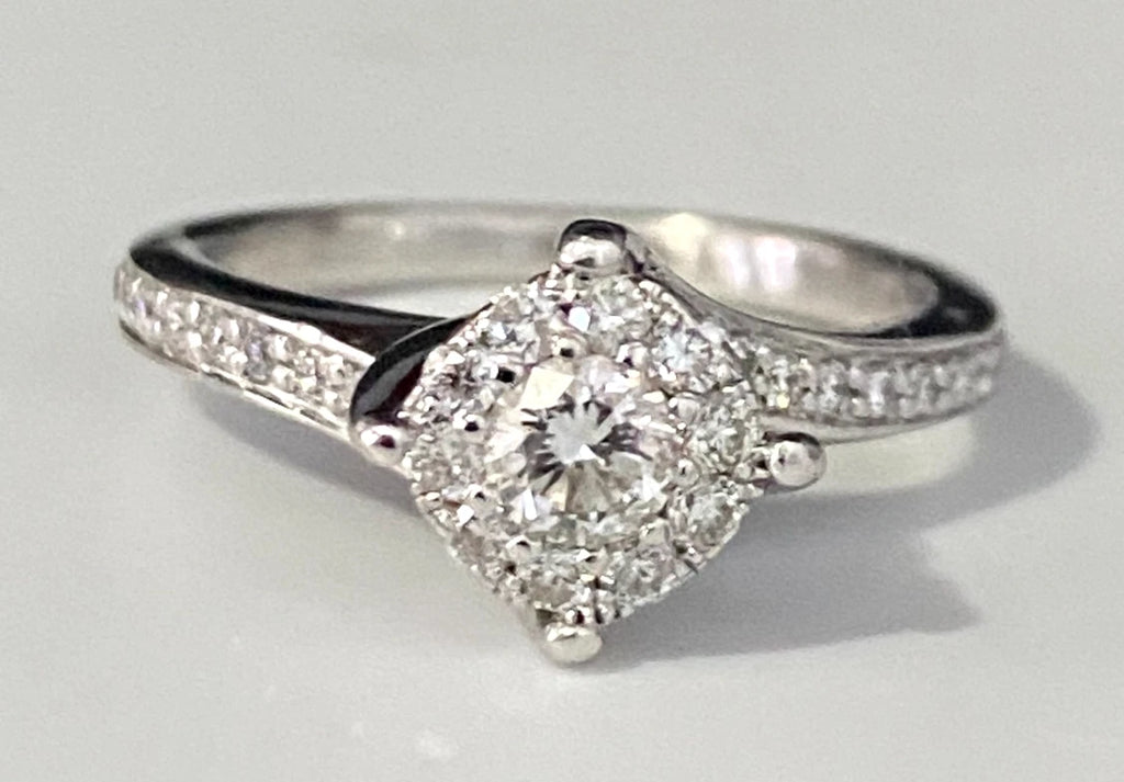 18K White Gold & 0.50CT Diamond Halo Ring Size J 1/2 - 5