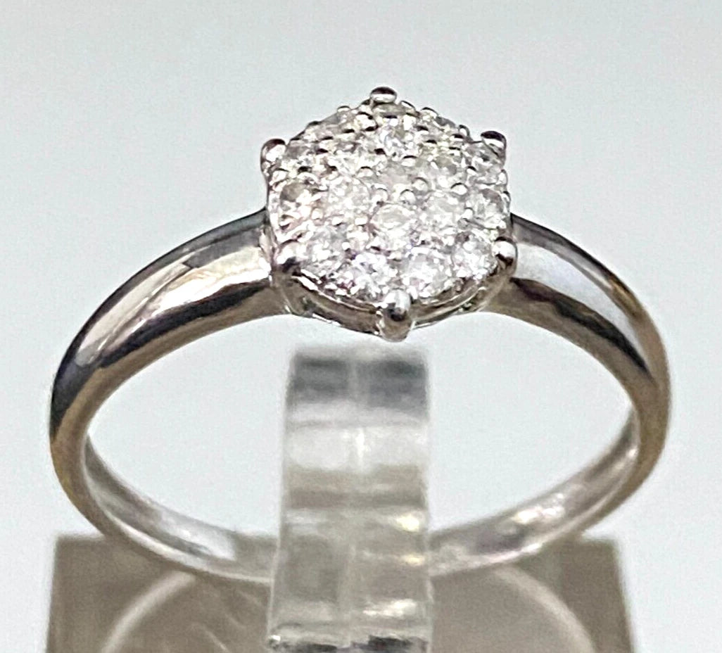9K White Gold & 0.28CT Diamond Cluster Ring Size O - 7