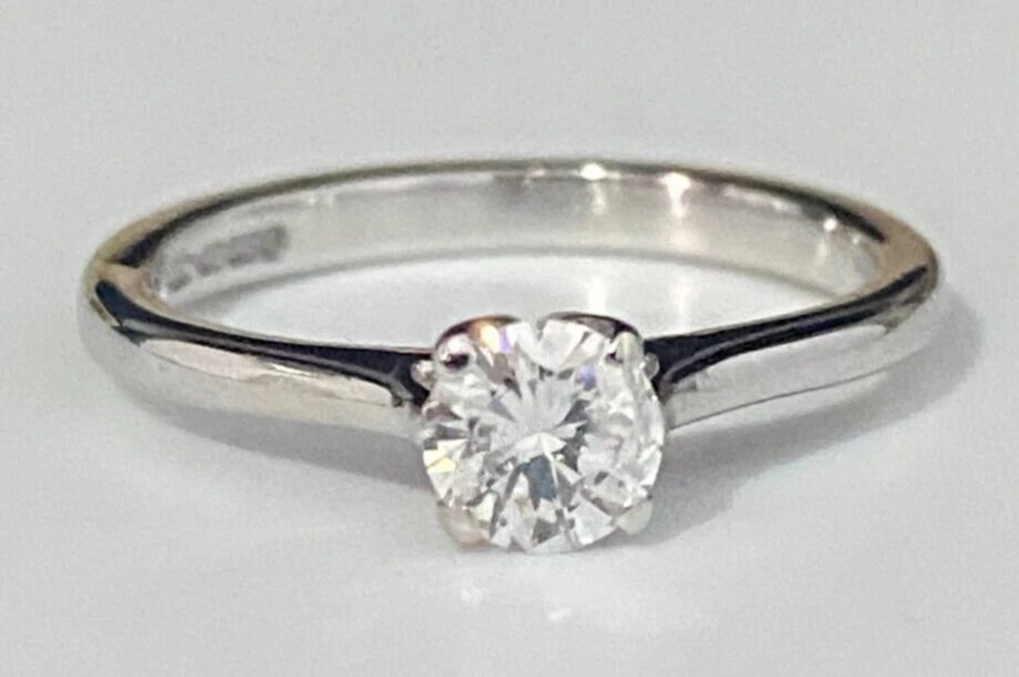 18K White Gold & 0.35CT Diamond Solitaire Ring Size H 1/2 - 4