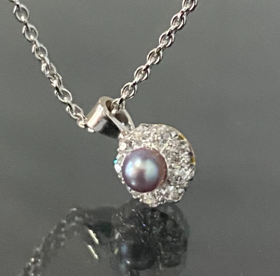 14K White Gold W/ Pearl & Diamond Pendant
