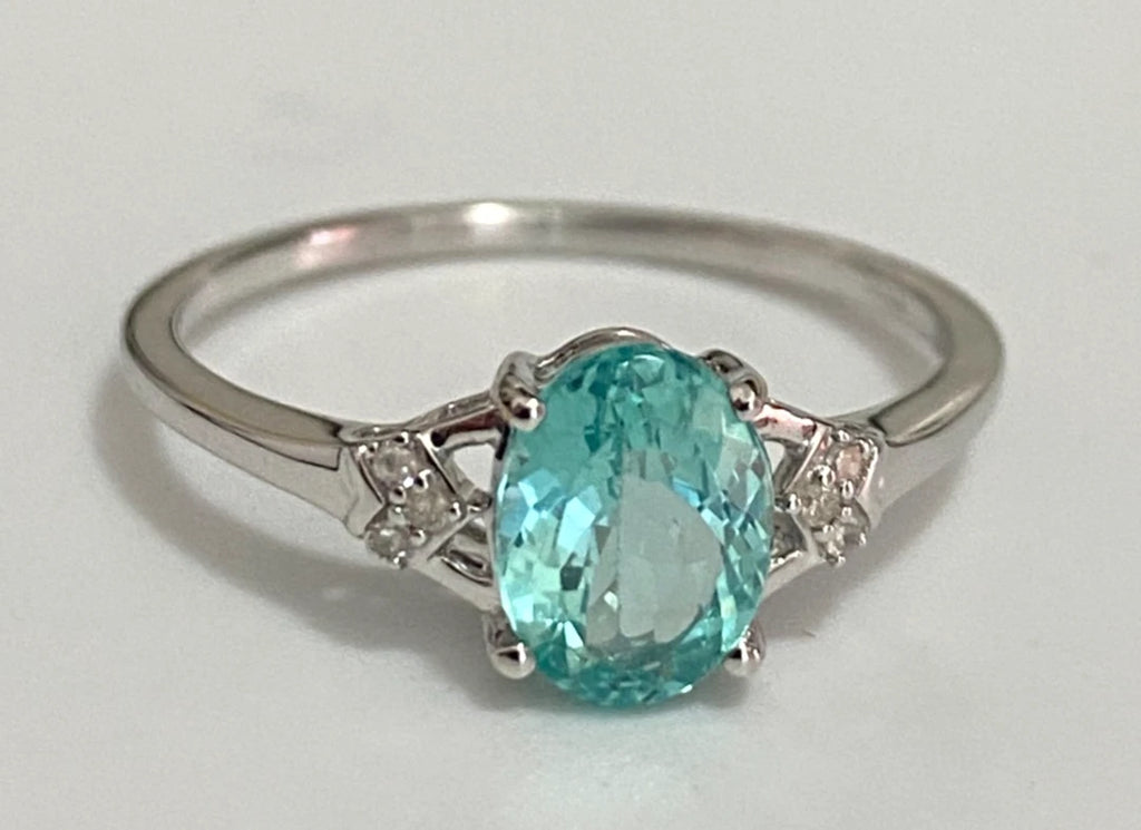 10K White Gold W/ Apatite & Diamond Ring - Size P (US 7.75)