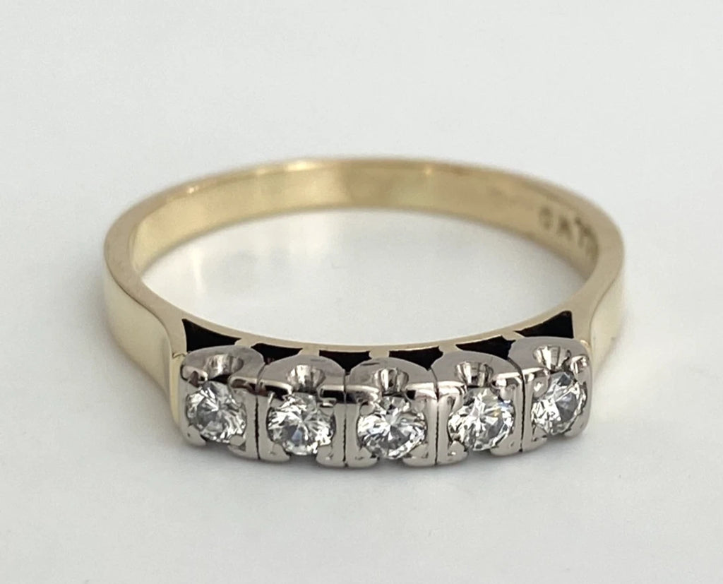 18K Yellow Gold & Palladium Five Stone Diamond Ring - Size R (US 8.75) 12849